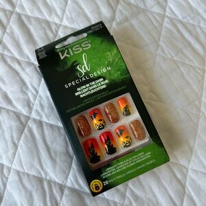 KISS Halloween Nails